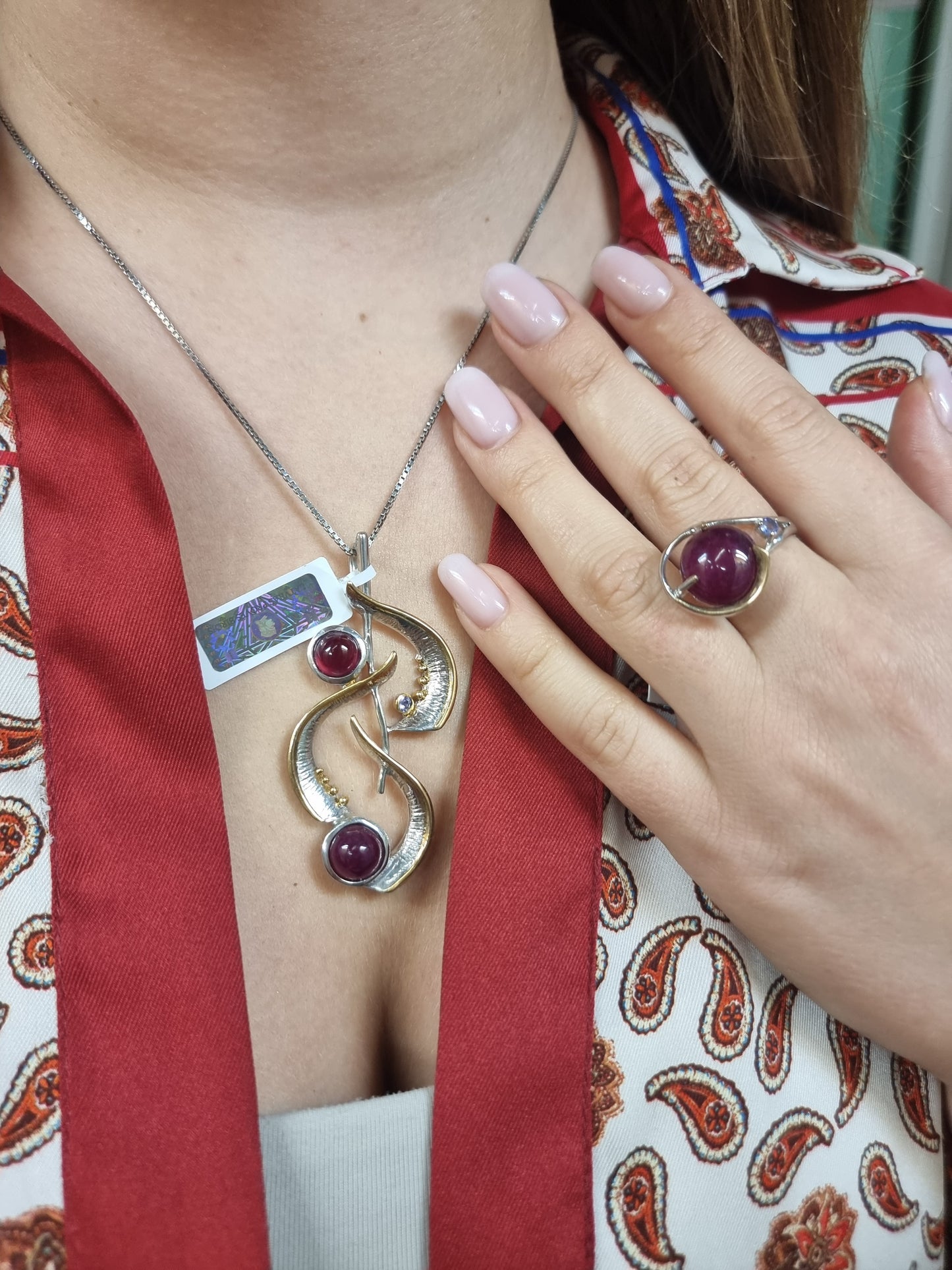 Серебряное кольцо с Рубином и Танзанитом