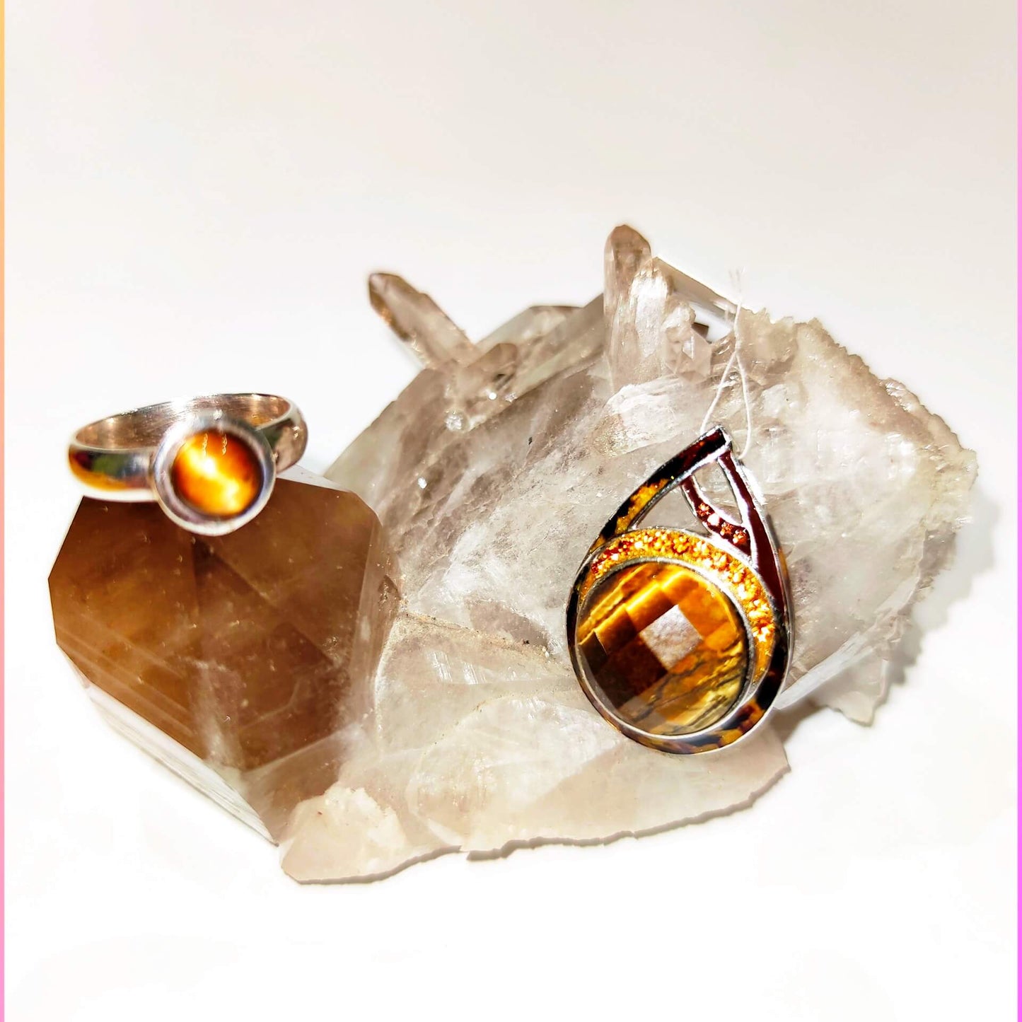 Серебряный кулон с тигровым глазом и кристаллами SWAROVSKI