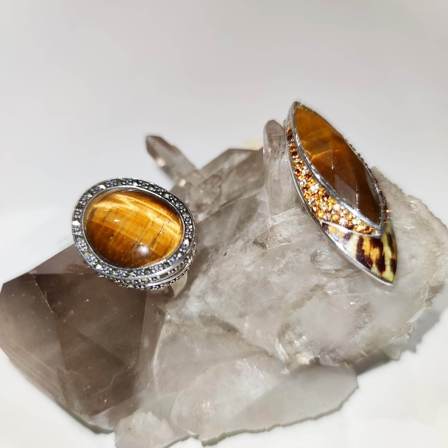 Серебряный кулон с тигровым глазом и кристаллами SWAROVSKI