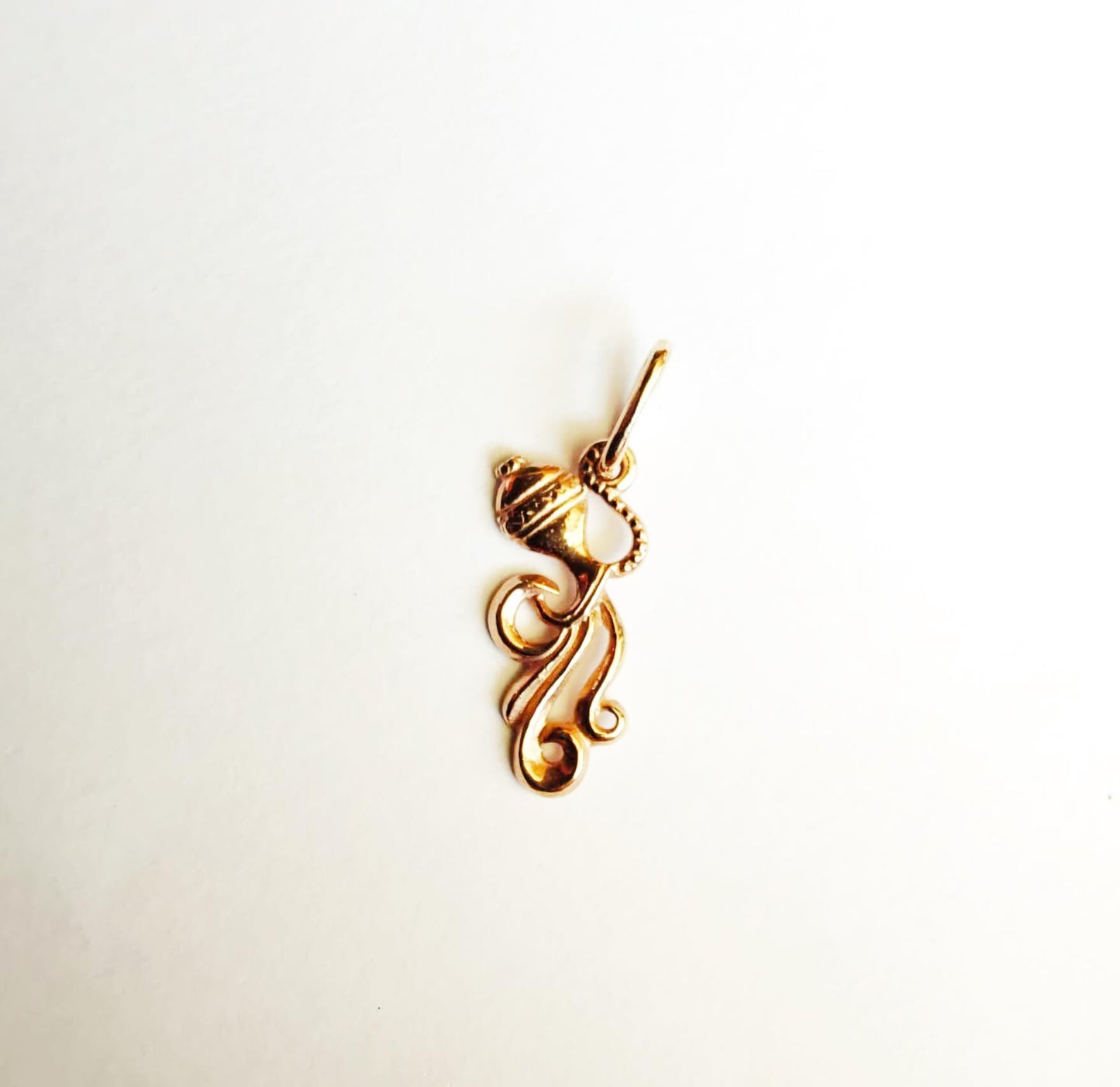 Подвеска со знаком зодиака Водолей из 14-каратного красного золота