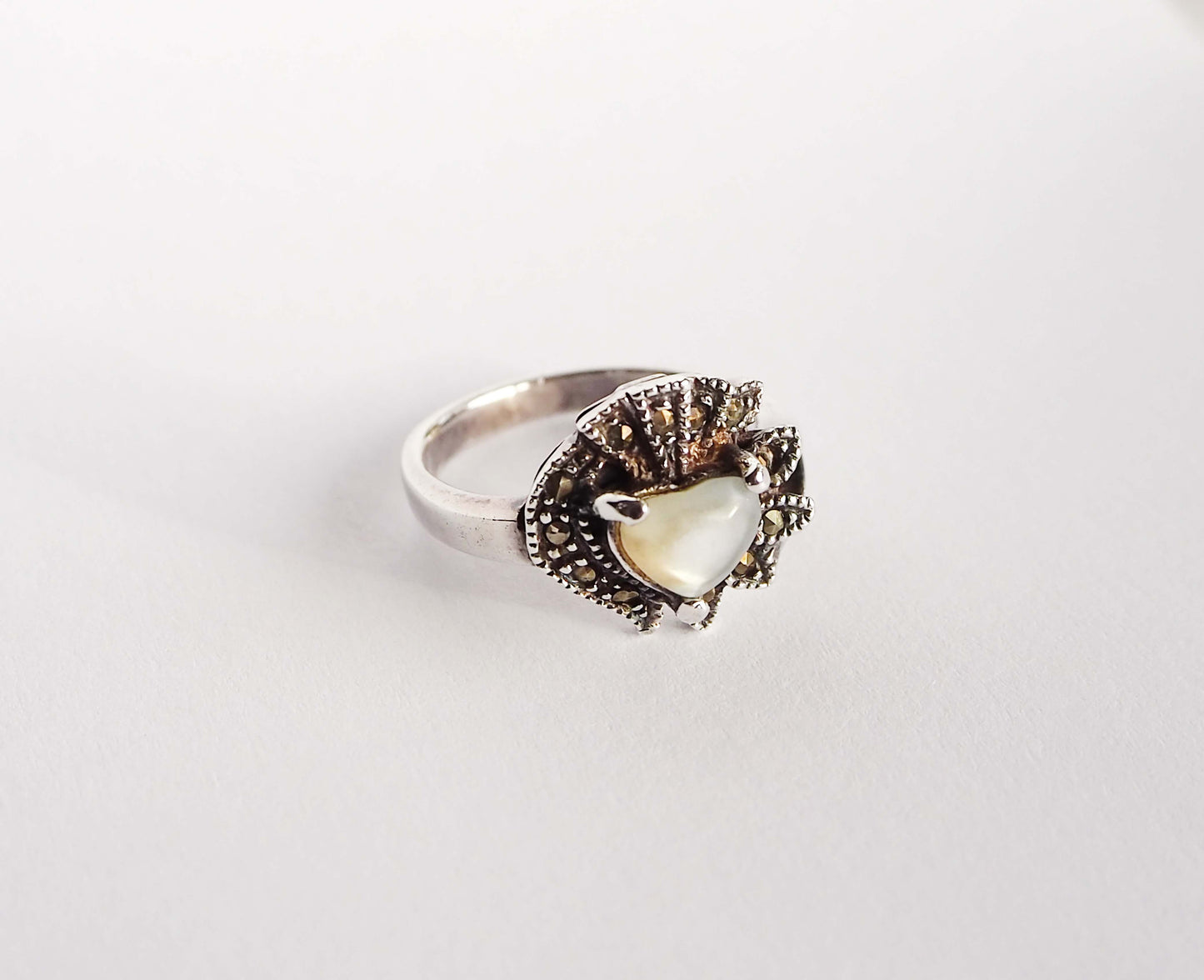 Silver Ring with White Nacre