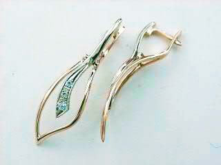 Серьги из 14-каратного красного и белого золота с цирконами в бриллиантовой огранке