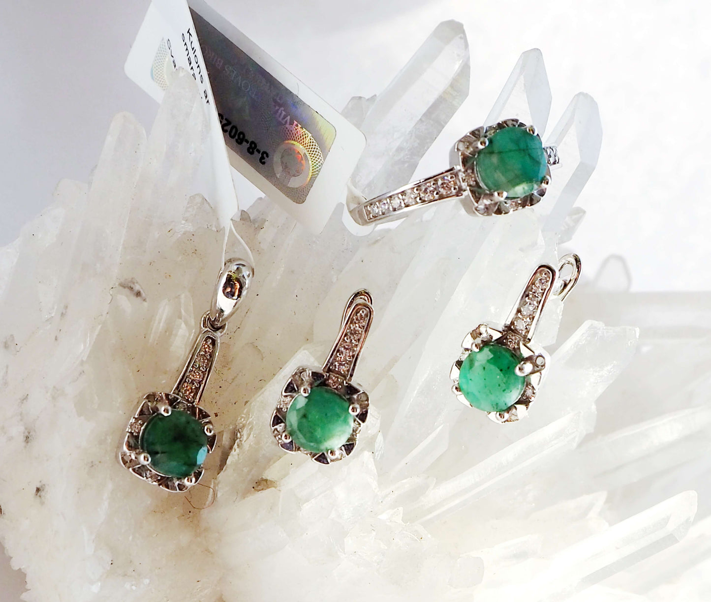 Silver Pendant with Emerald and Zircons