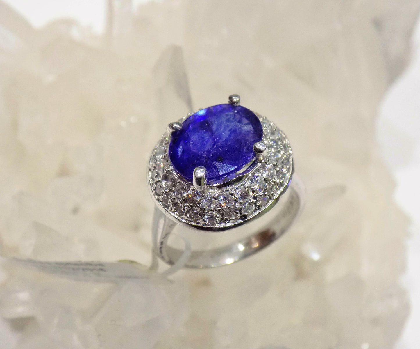 Серебряное кольцо с синим Сапфиром и Цирконами