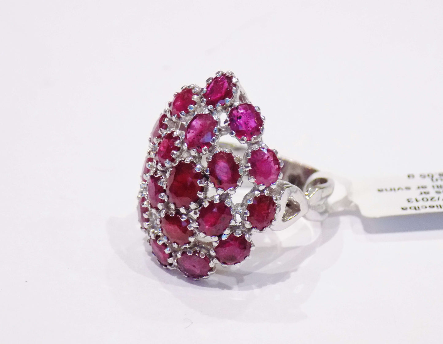 Sudraba gredzens ar rubīniem