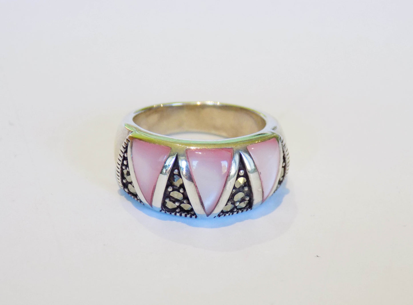 Silver Ring with Pink Nacre