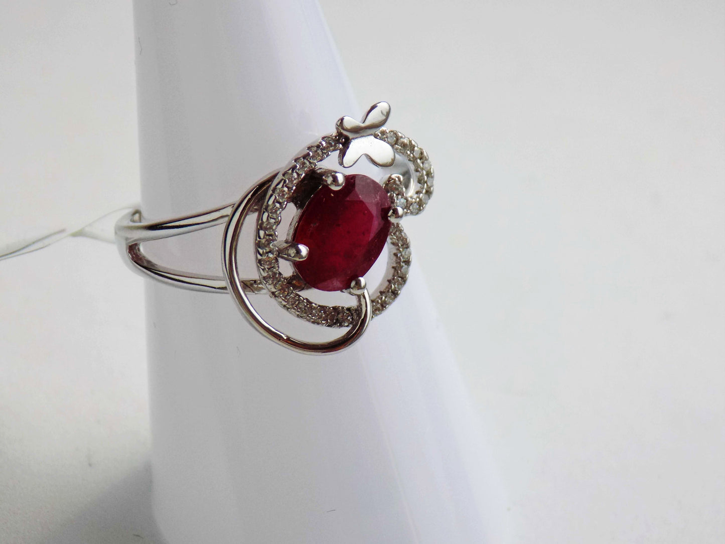 Silver Ring with Ruby and Zircons - AnArt