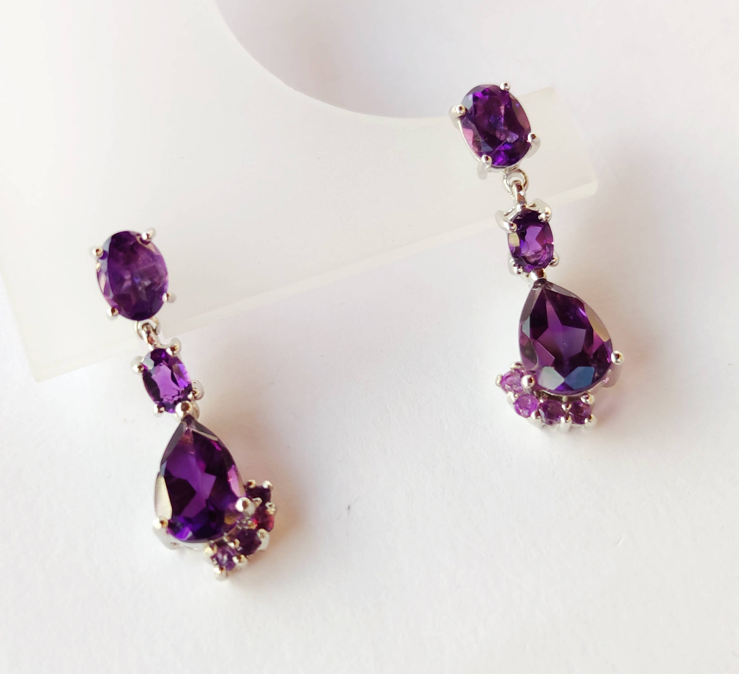 Silver Earrings with Amethysts