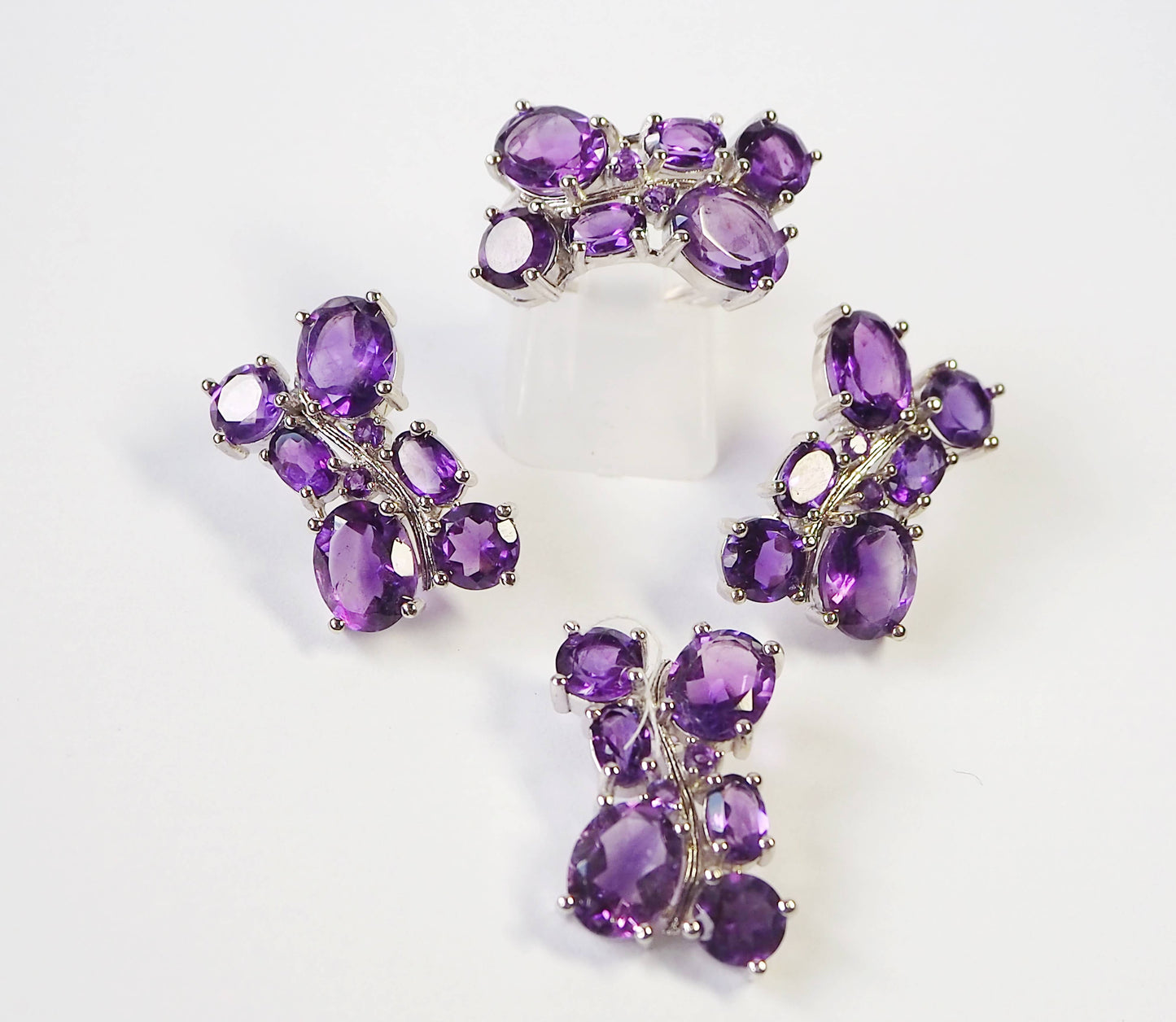 Silver Ring with Amethysts