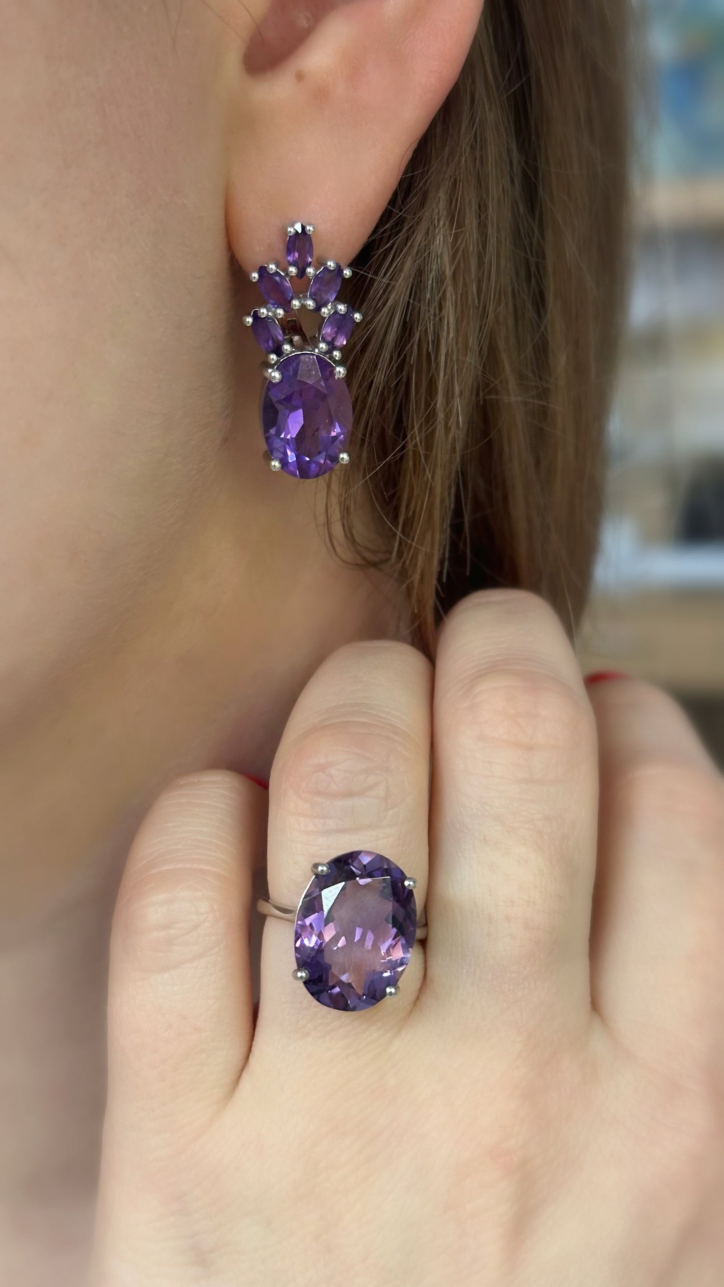 Silver Earrings with Amethysts