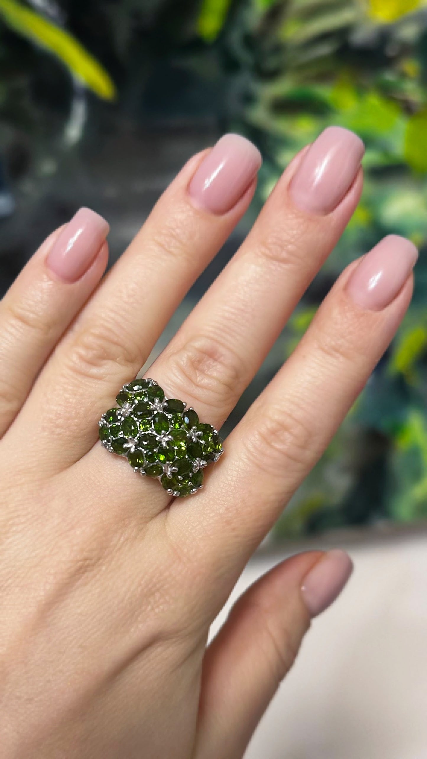 Silver Ring with Chrome Diopsides