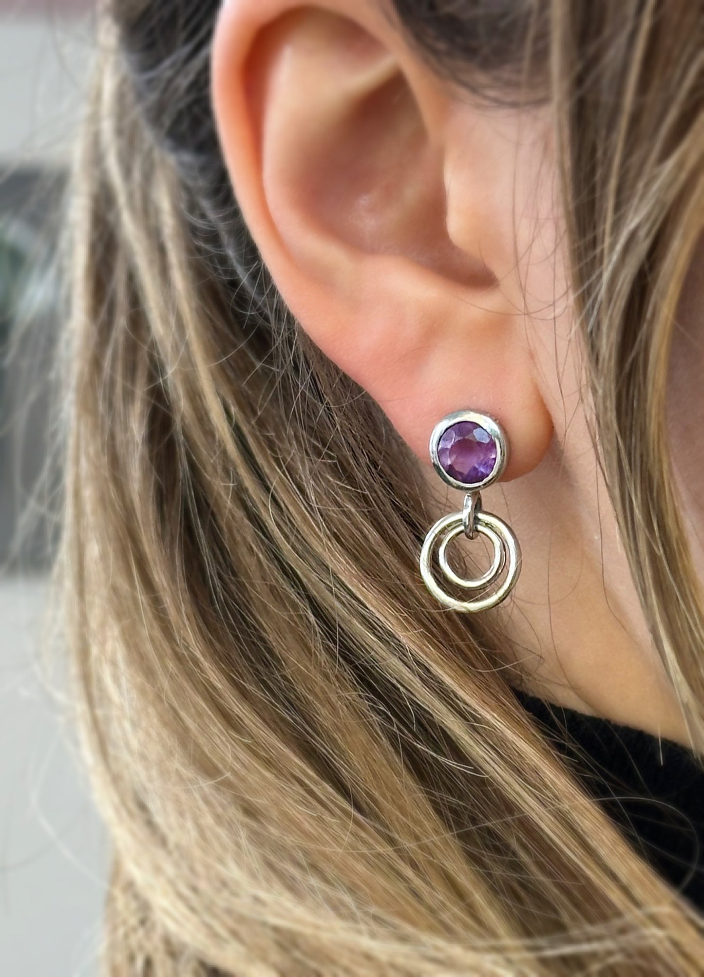 Geometric sterling silver stud earrings with amethysts
