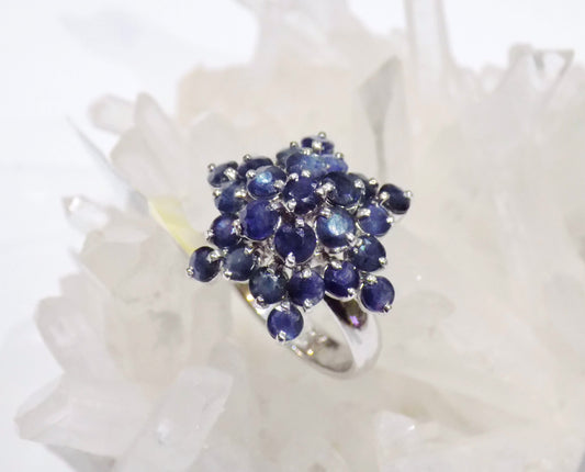 Серебряное кольцо с синими Сапфирами