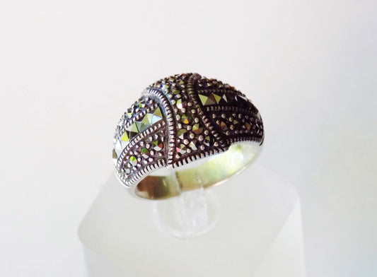 Серебряное кольцо