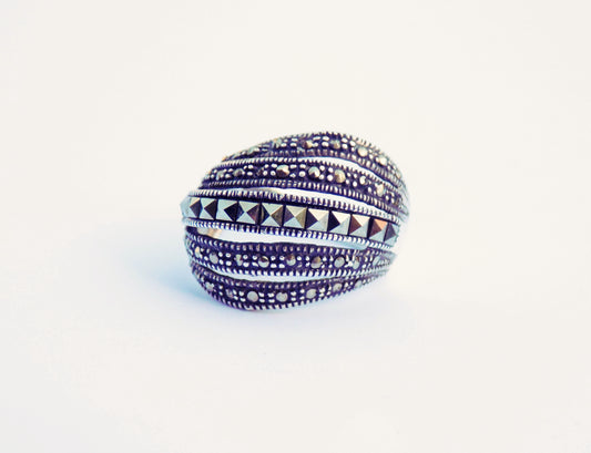 Серебряное кольцо