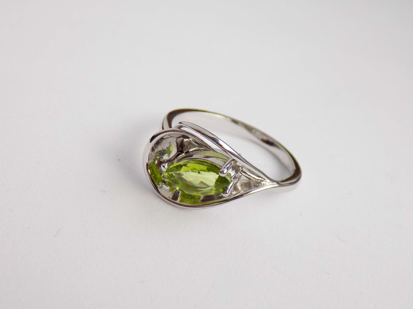 Silver Ring with Peridot - AnArt